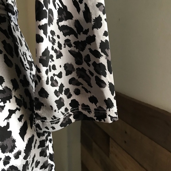 Sexy Leopard Print Wrap Dress Midi Size Medium Ellen Tracy Date Night or Work - Picture 7 of 14